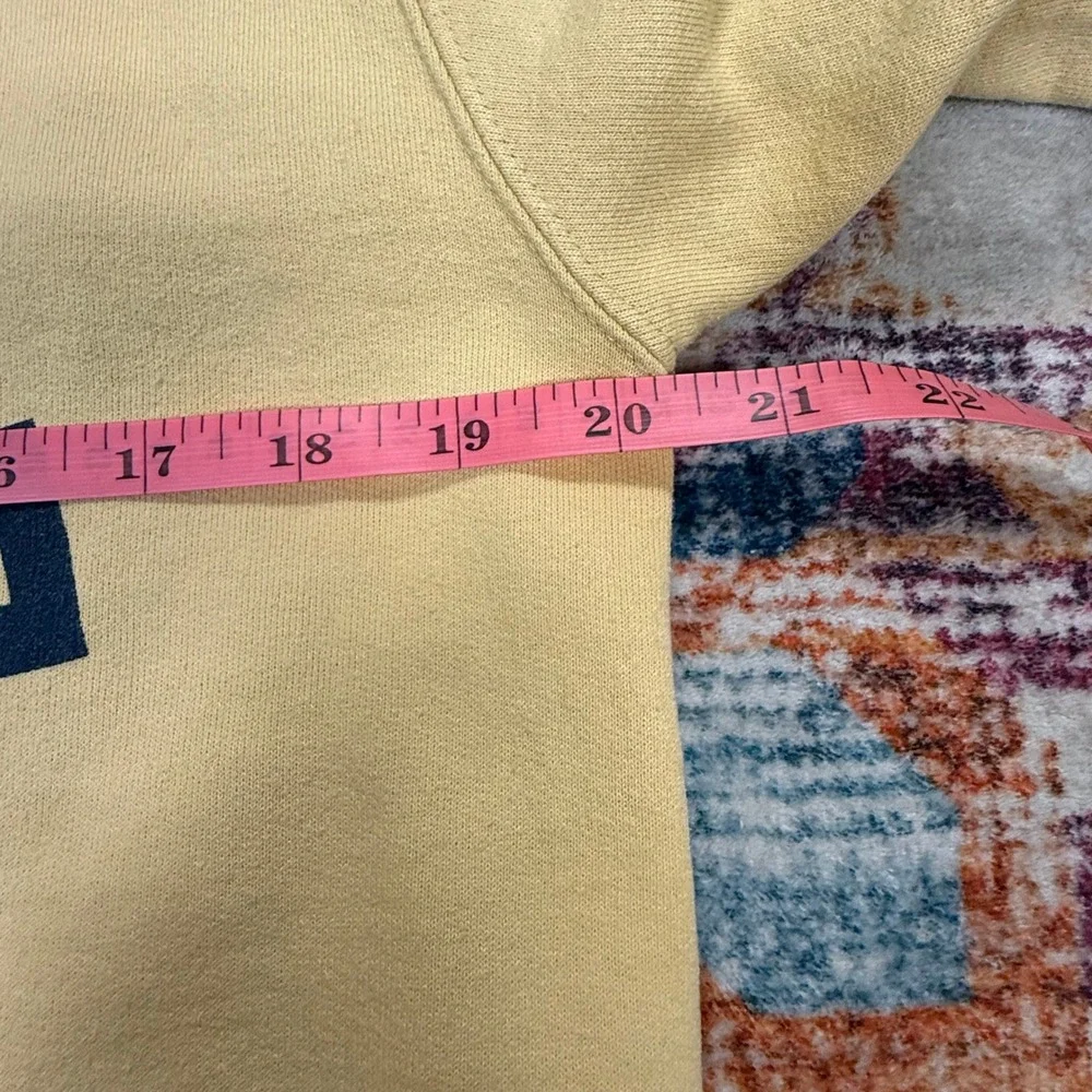 Champion Notre Dame Fighting Irish University Crew Sweatshirt Yellow Sze S FLAWS